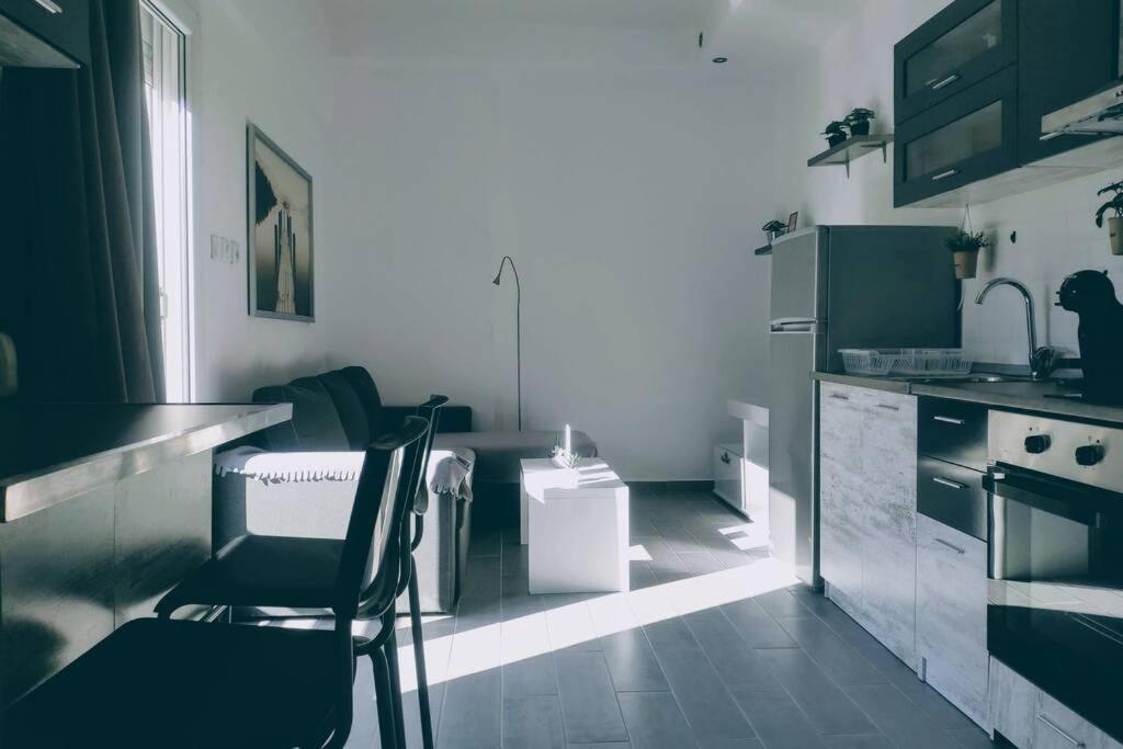 Deluxe Apartment By Prima Lodging Салоники Экстерьер фото